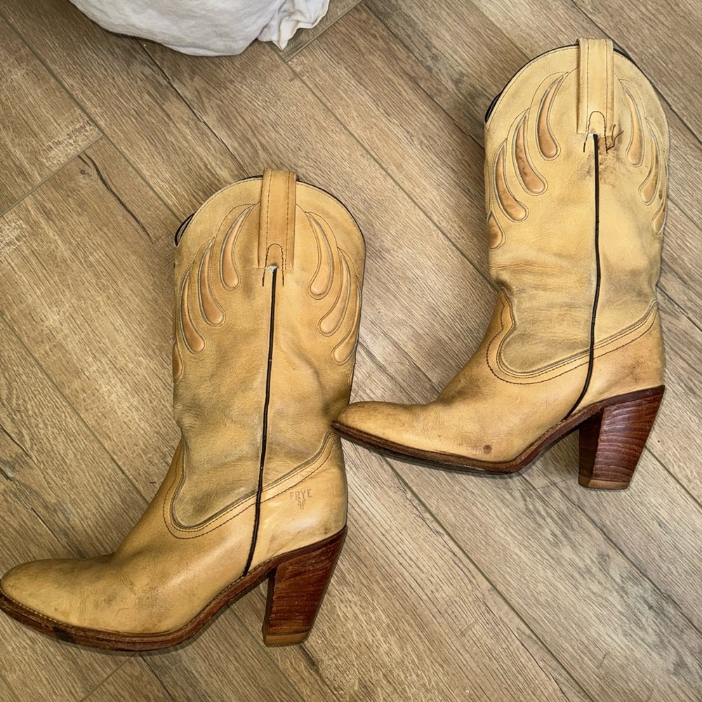 Vintage Frye Women's Cowboy Boots